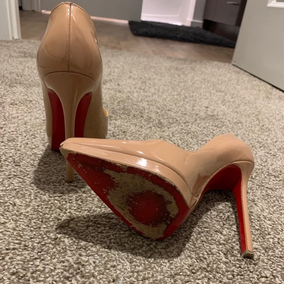 Nude So Kate Christian Loudoutins - Picture 2 of 4